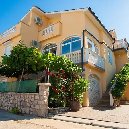 Apartment In Silo/insel Krk 13482 Silo (Krk)