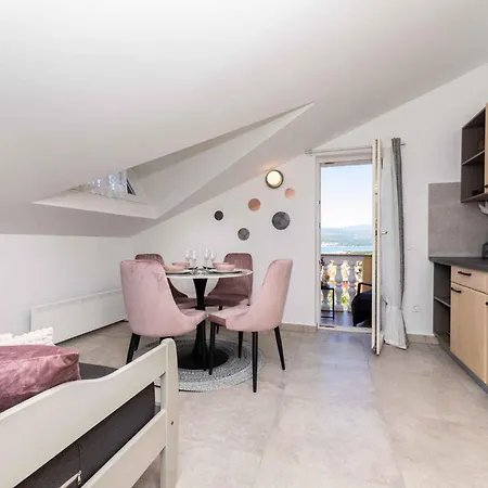 In Silo/insel Krk 13482 Apartment