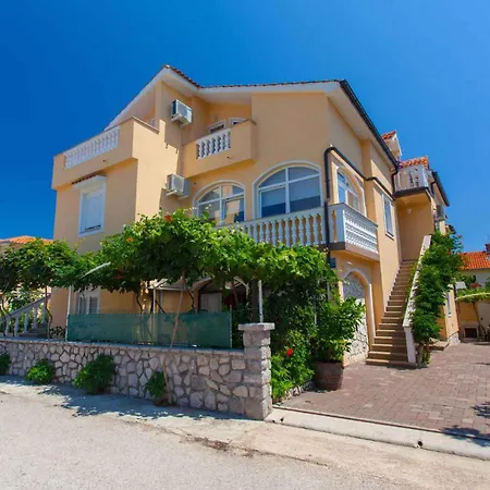Apartment In Silo/insel Krk 13482 Silo (Krk)